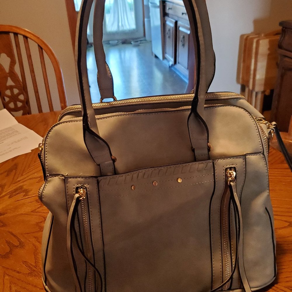 Cute Light Gray Purse